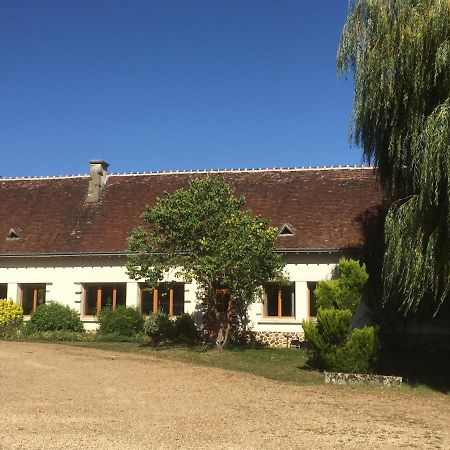 Le Mesnil Bed & Breakfast Dance  Bagian luar foto