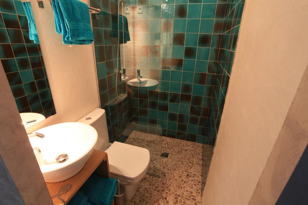 Le Mesnil Bed & Breakfast Dance  Bagian luar foto