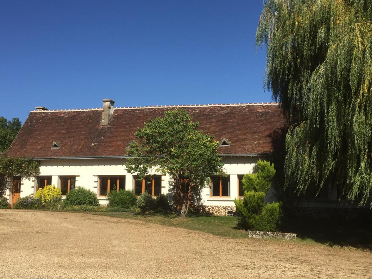 Le Mesnil Bed & Breakfast Dance  Bagian luar foto